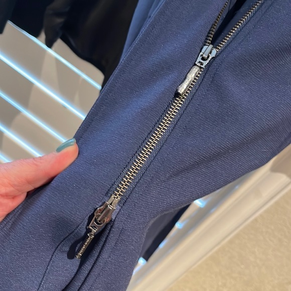 NWOT/HbyHALSTON Classic style Navy Topper Trench Coat. Never worn, like NEW! 16 - Picture 4 of 15